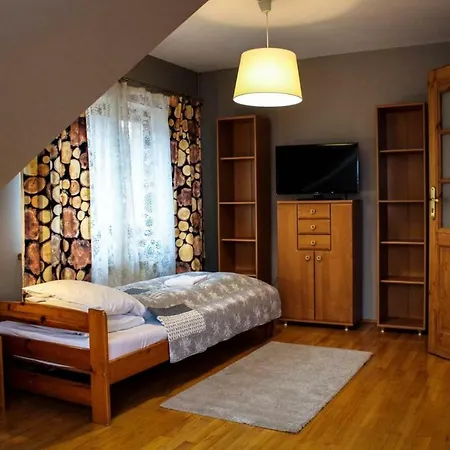 Goscina Pod Sosna Vendégház Krakkó